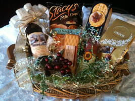 Christmas Wine Gift Basket Gold Ribbon H200